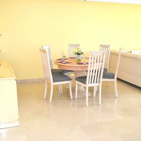 Apartment Grands *